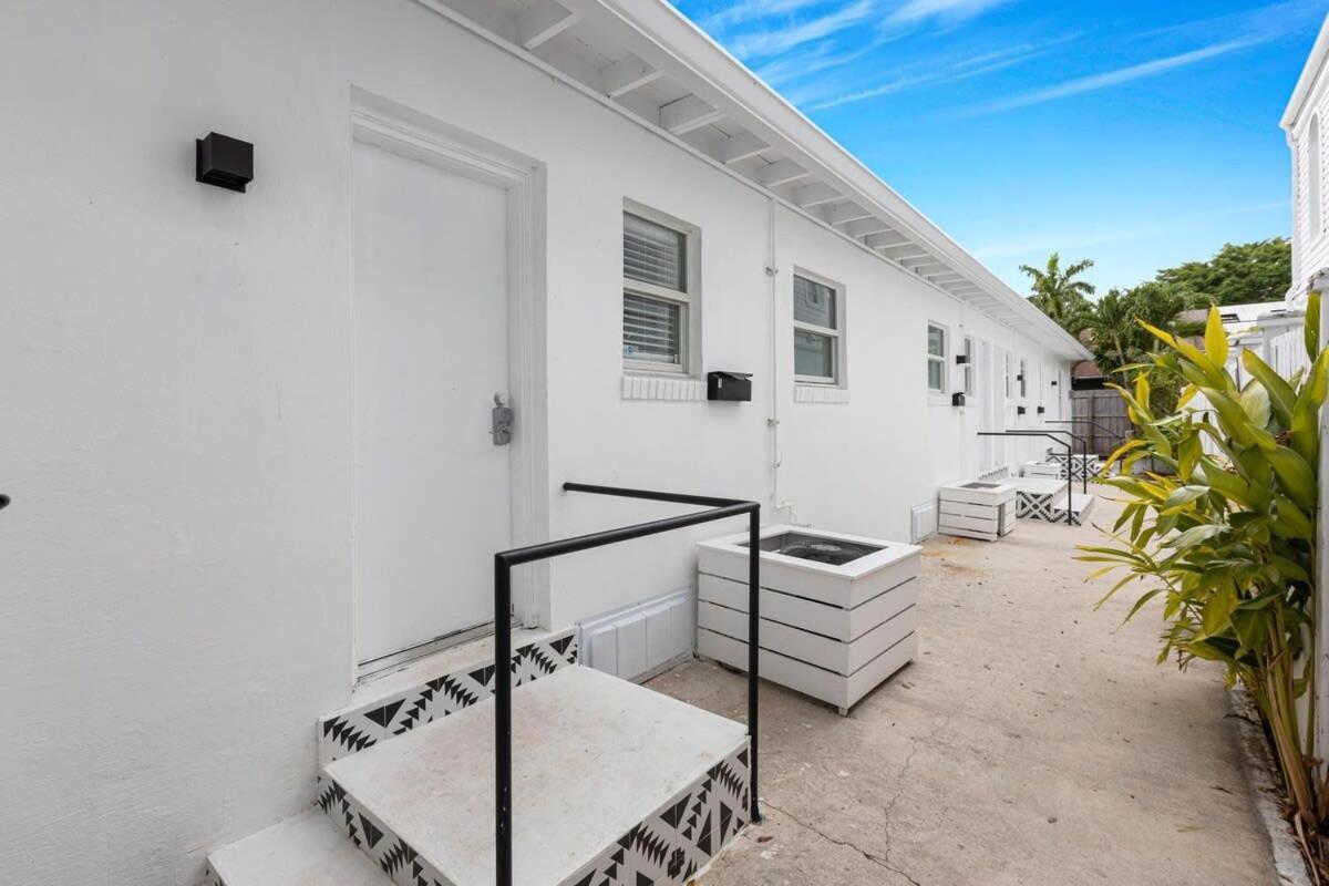 Charming 2 Bedroom Apartment In Victoria Park Fort Lauderdale Luaran gambar